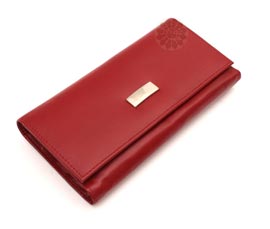 Vogue Crafts and Designs Pvt. Ltd. manufactures Slim Red Wallet at wholesale price.